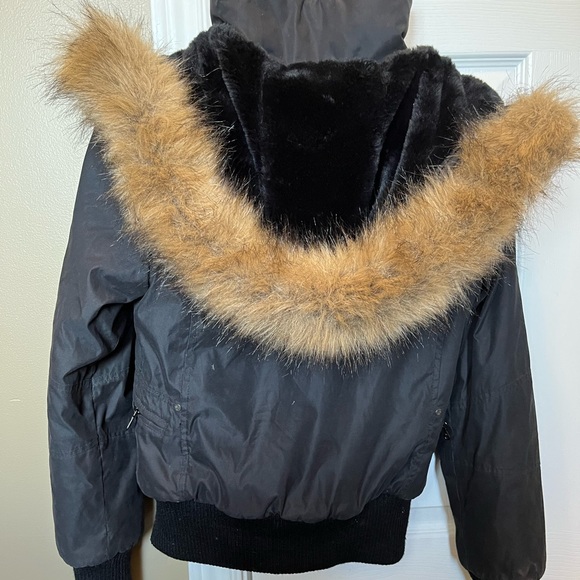 TNA Aritzia bomber jacket - Picture 2 of 6
